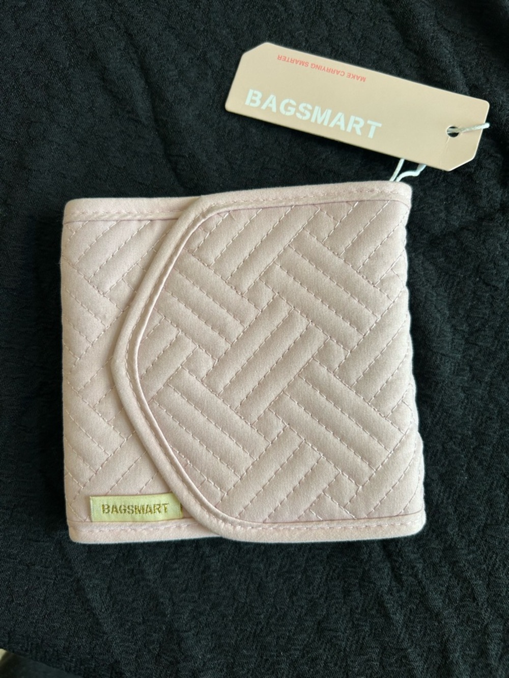 BAGSMART Pink Quilted Travel Jewelry Organizer